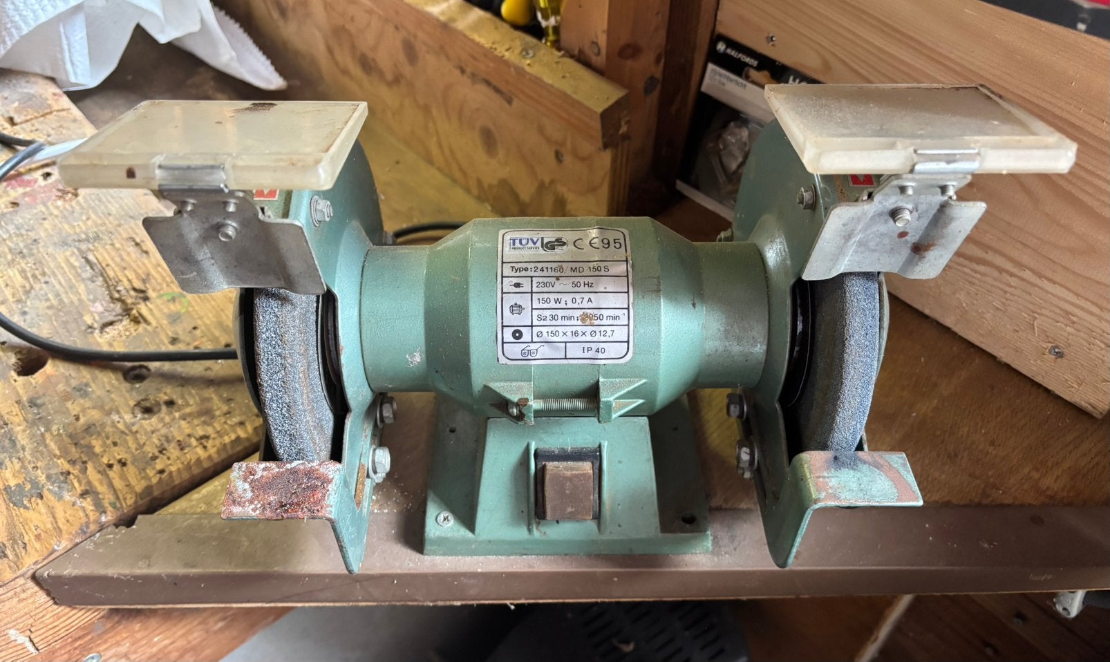 Slijpmachine met slijpsteen, Ophalen, Gebruikt, Minder dan 700 watt, Werkbankslijpmachine
