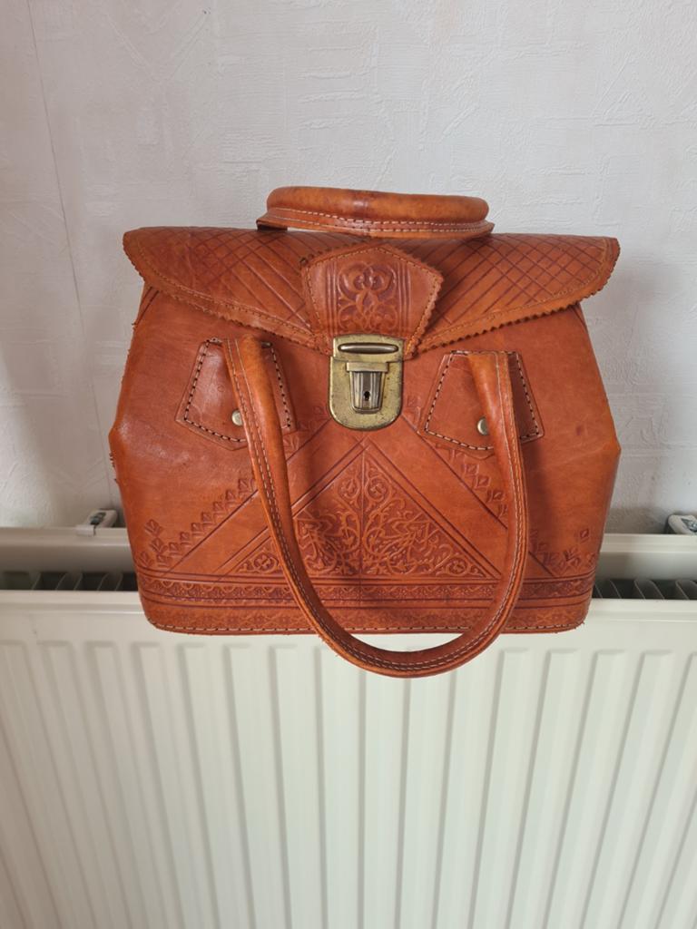 Vintage handtas uit Marrokko, Sieraden, Tassen en Uiterlijk, Tassen | Damestassen, Ophalen of Verzenden, Gebruikt, Bruin, Handtas