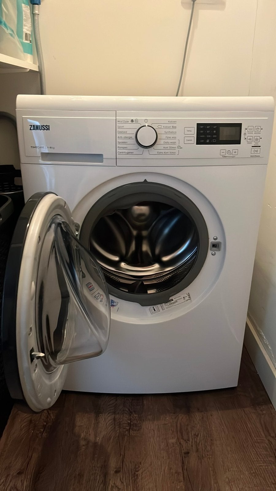 Zanussi wasmachine, Ophalen, Zo goed als nieuw