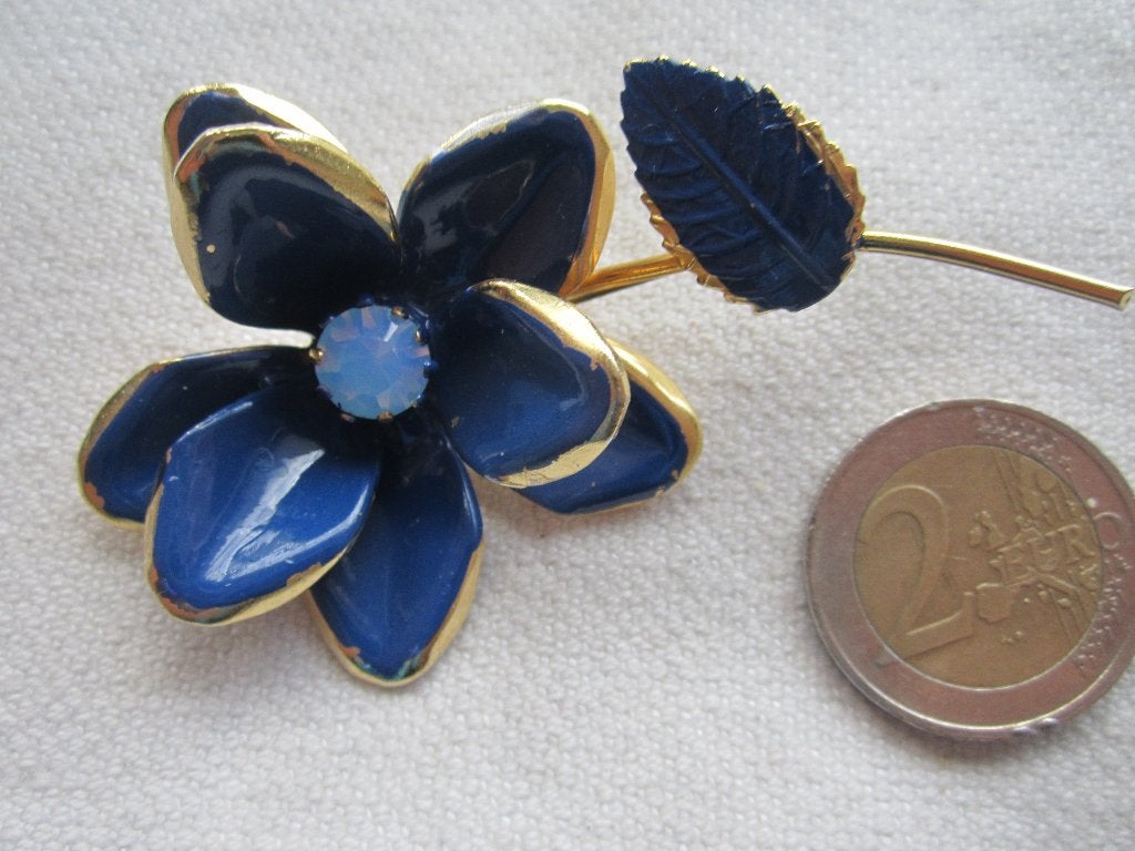 58.   Heel aparte oude broche, Sieraden, Tassen en Uiterlijk, Antieke sieraden, Ophalen, Overige materialen, Broche