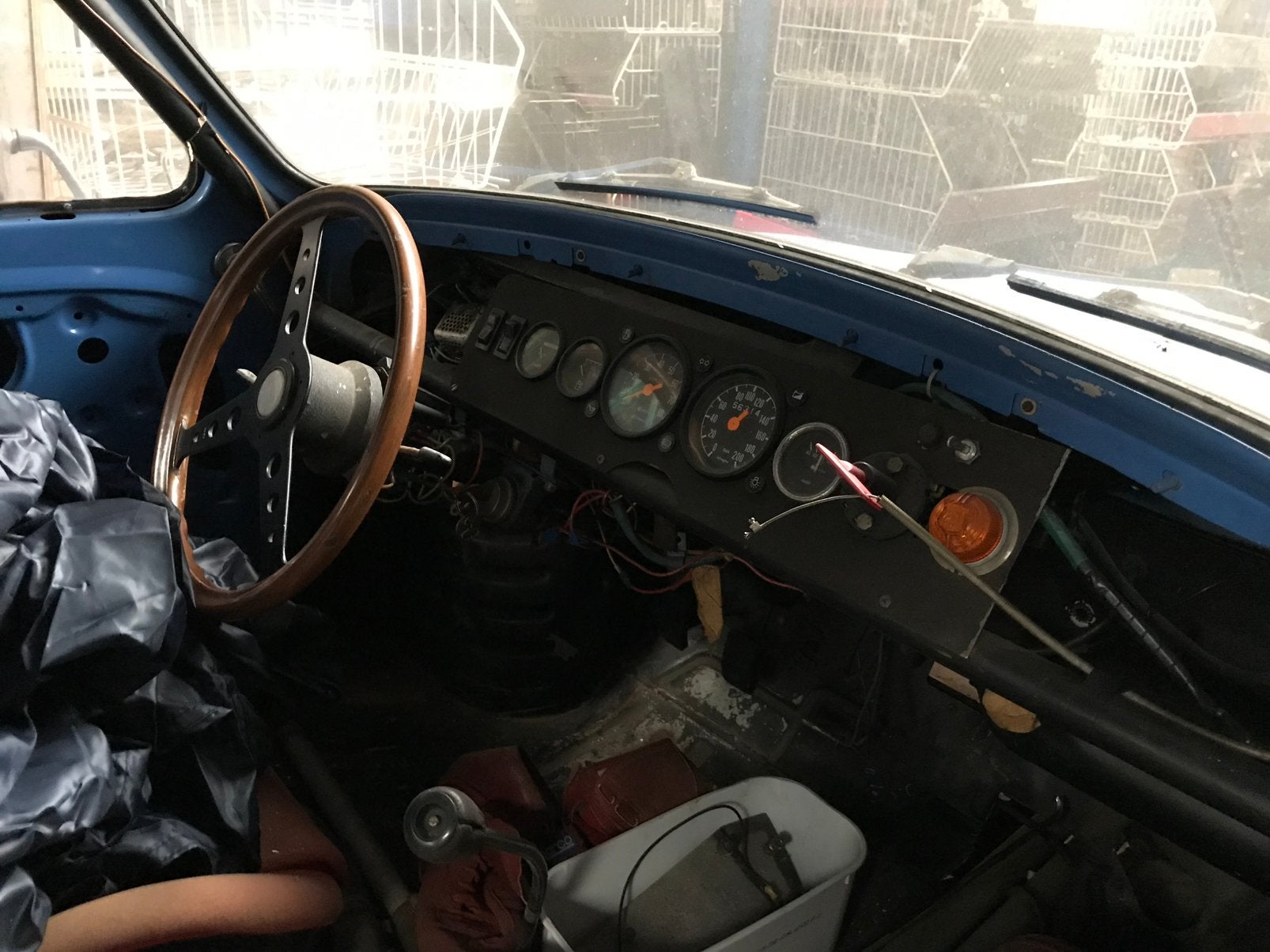 Renault dauphine ex zandvoort racer , r5 alpine, foto 8