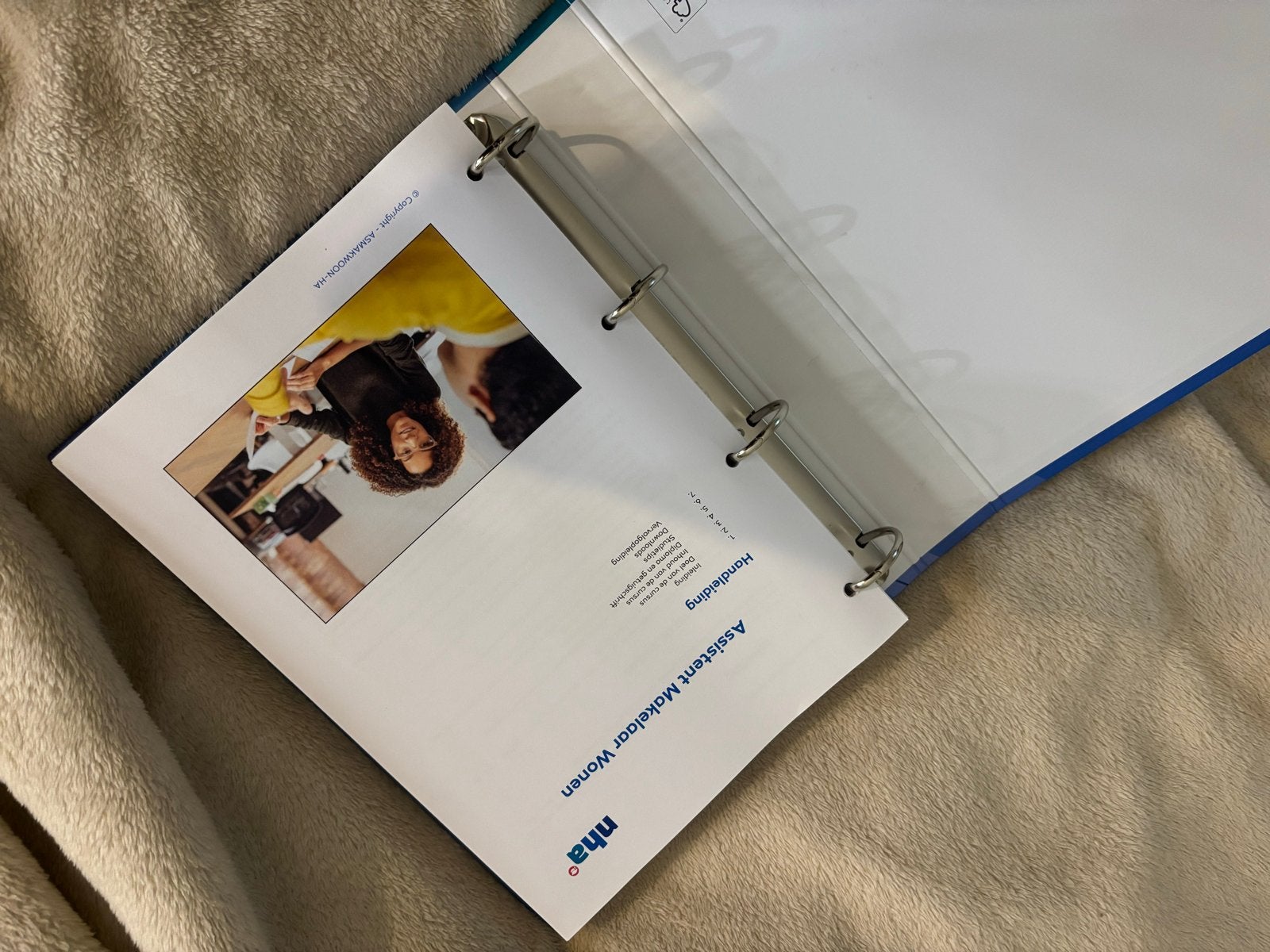 Leerboek Assistent Makelaar Wonen - NHA Handleiding, Boeken, Ophalen of Verzenden, Gamma, Gelezen, MBO
