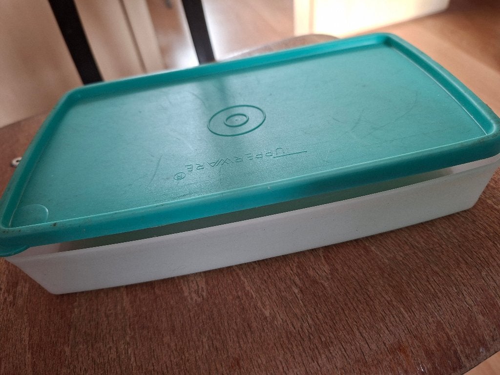 Tupperware bakje, gebruikt, ca. 22 x 13 cm., Huis en Inrichting, Ophalen of Verzenden, Bak of Kom