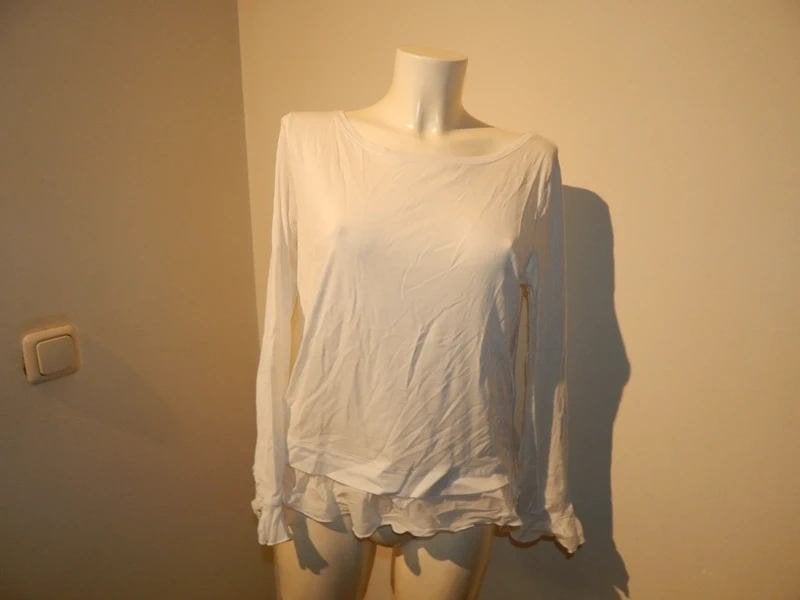 Marccain shirt wit blouse look onderkant steentje mouw N3, Kleding | Dames, T-shirts, Maat 38/40 (M), Verzenden, Wit, Lange mouw