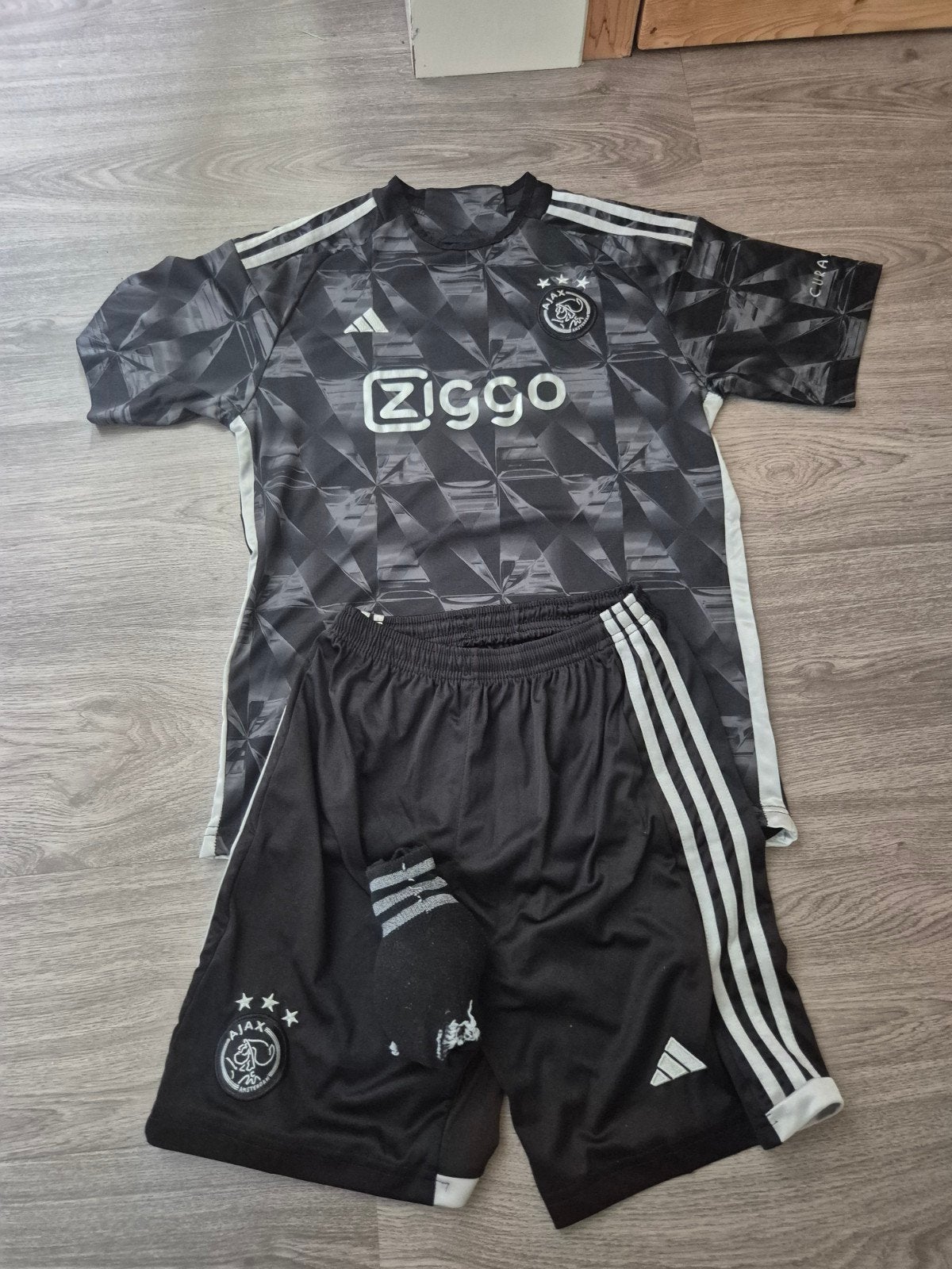 Ajax uit tenue 2023/2024 152 158 Shirt Sokken en Broekje, Sport en Fitness, Maat XS of kleiner, Ophalen of Verzenden, Gebruikt