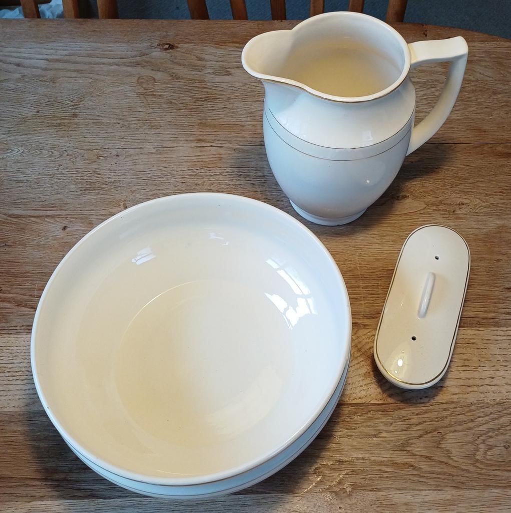 Lampet set wit met gouden randje, Antiek en Kunst, Antiek | Keramiek en Aardewerk, Ophalen