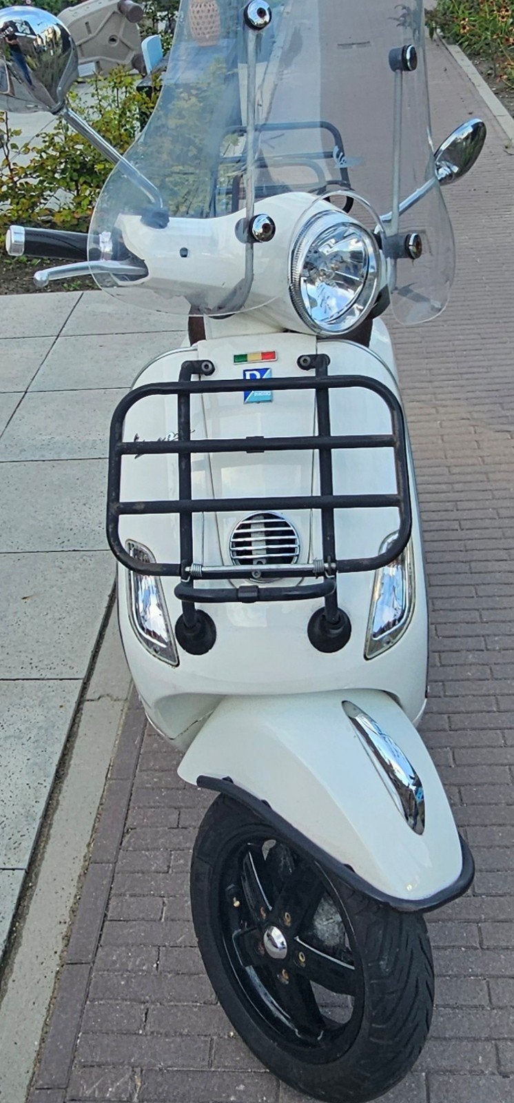 Vespa snor scooter LX 50 uit 2012, Ophalen of Verzenden, Zo goed als nieuw, Benzine, Vespa LX