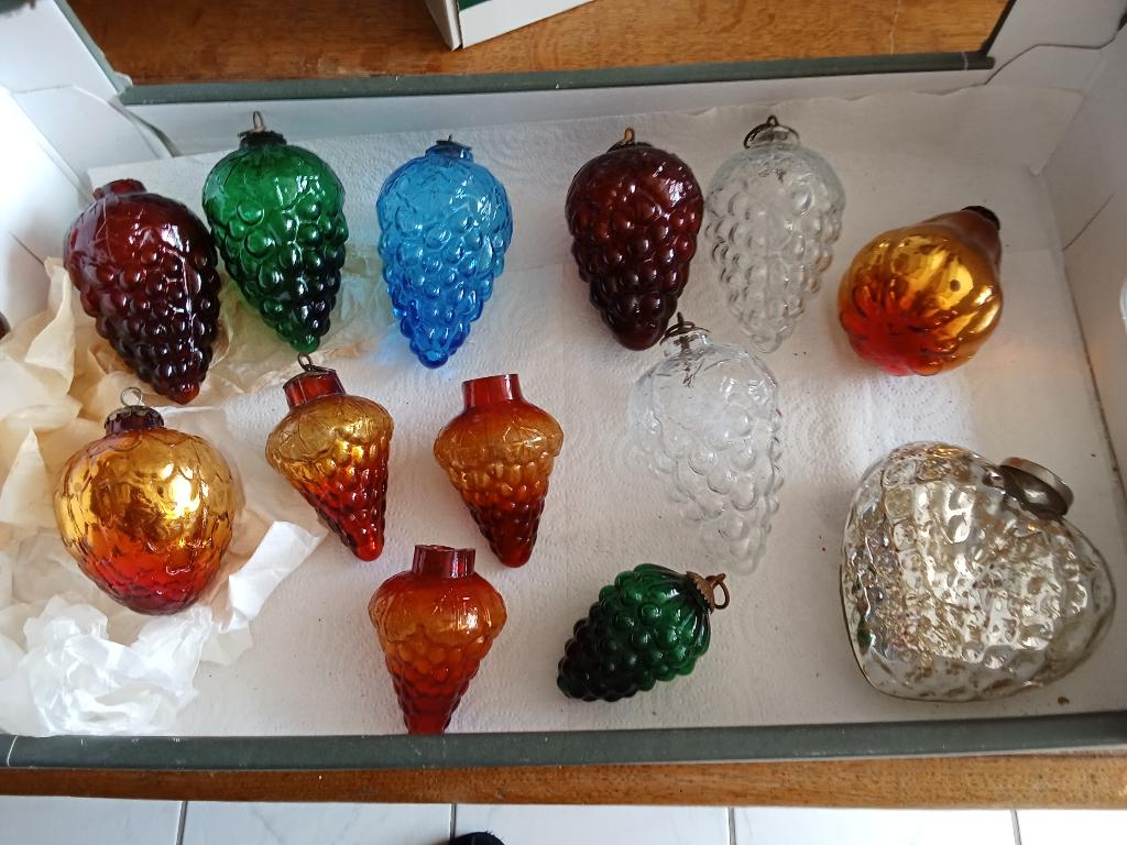 te koop oude dik glazen zware kerstballen verkoop kan per st, Diversen, Ophalen of Verzenden, Gebruikt