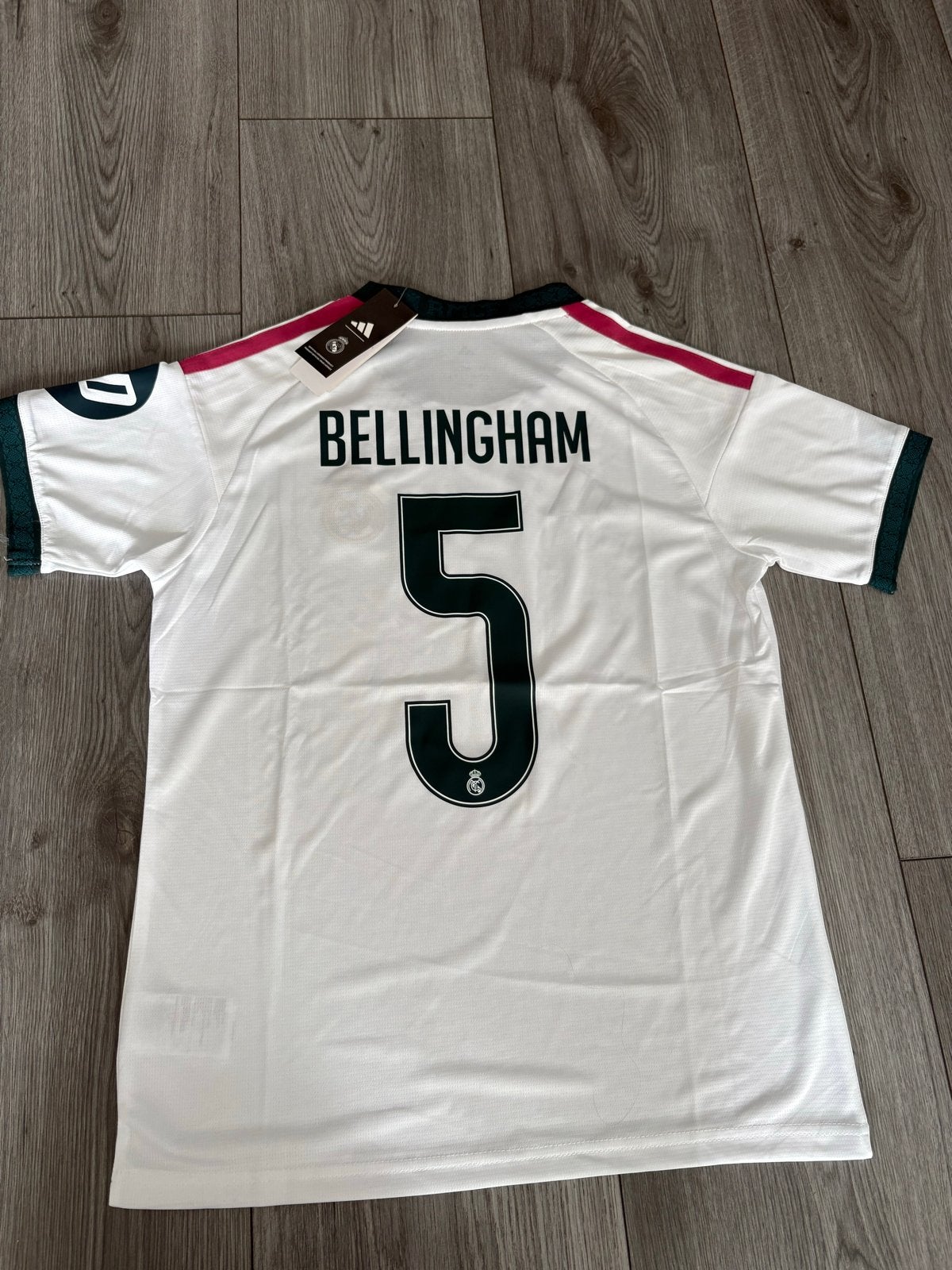 Real Madrid Thuisshirt 26/27 Bellingham Maat M, Maat M, Ophalen of Verzenden, Nieuw, Shirt
