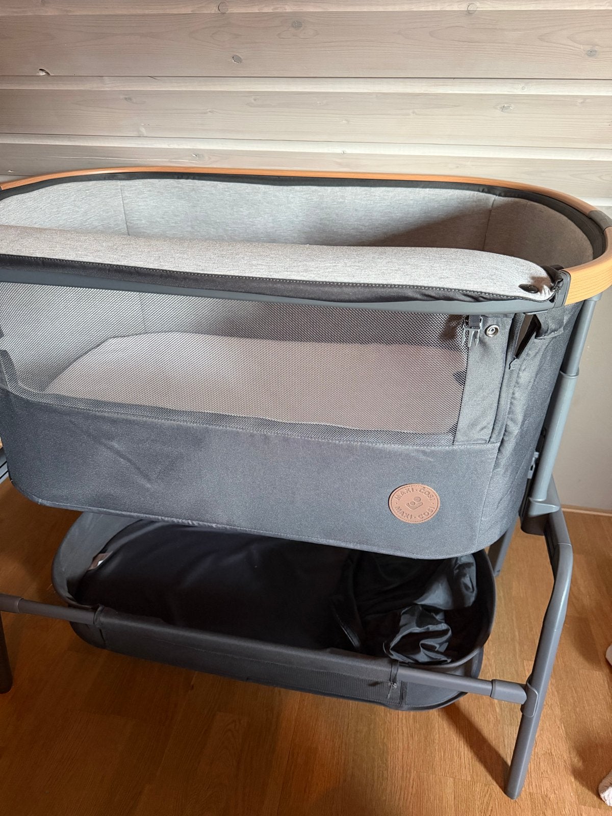 Maxi-Cosi Iora Air co-sleeper, Kinderen en Baby's, Babywiegjes en Ledikanten, Ophalen