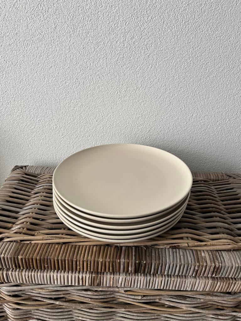 HEMA dinerborden 26cm PUUR reactief glazuur beige, Ophalen, Gebruikt, Keramiek, Bord(en)