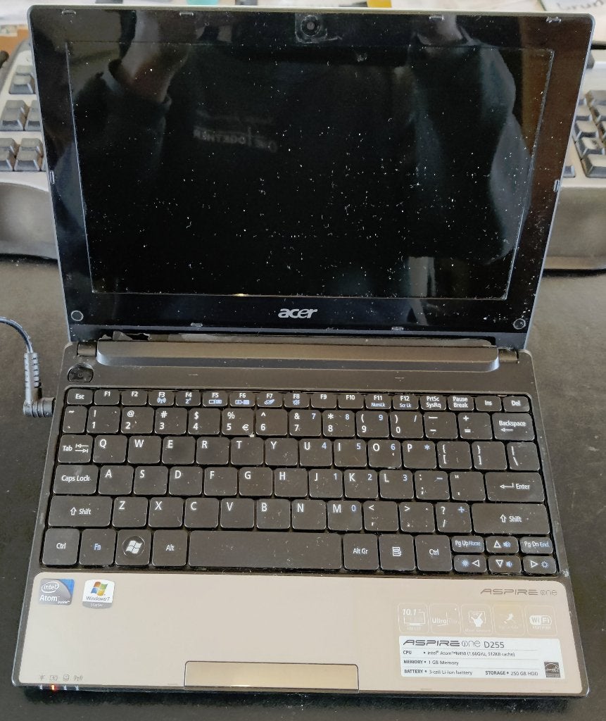 Acer Aspire One - PAV70 - D255 | 3-9, Gebruikt, 2 tot 3 Ghz, Qwerty, 10 inch of minder