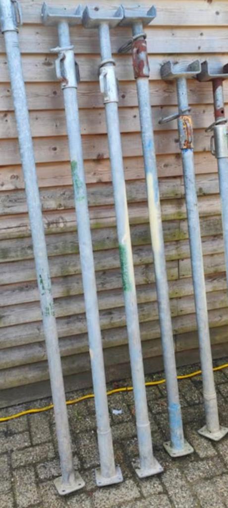 Steigerpalen / Stempels voor bouw en renovatie, Ophalen of Verzenden, Gebruikt, Overige typen, 2 tot 5 meter