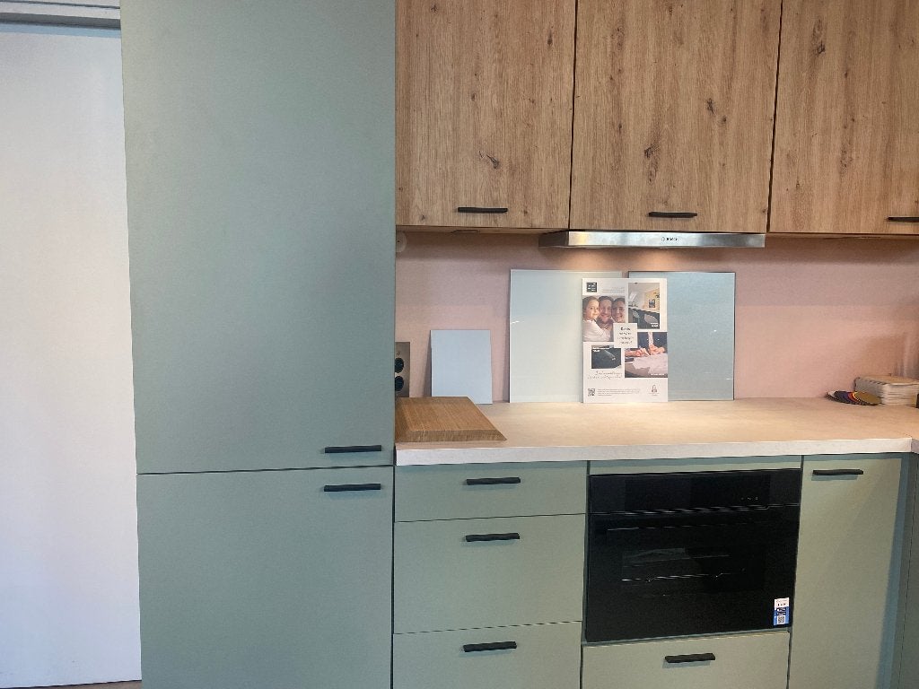 Showroom L keuken, 2801CV, Hoekkeuken, Nieuw, Kunststof