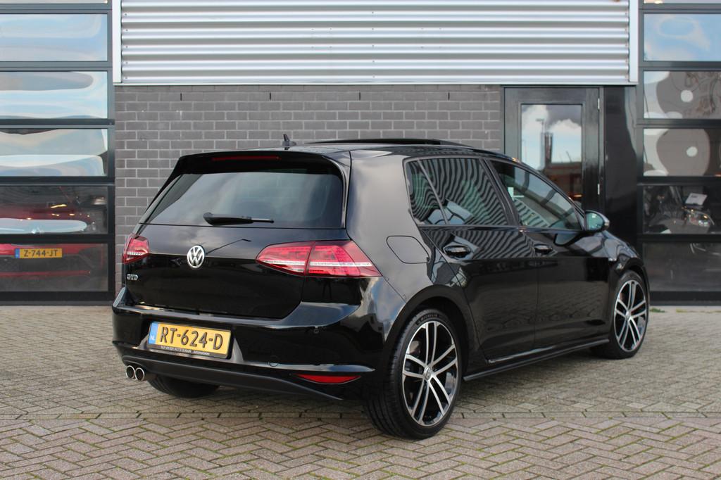 Volkswagen Golf 2.0 TDI GTD / Panoramadak / Led / Stoelverwa, Auto's, Volkswagen, Stof, Gebruikt, 4 cilinders, Met garantie (alle)