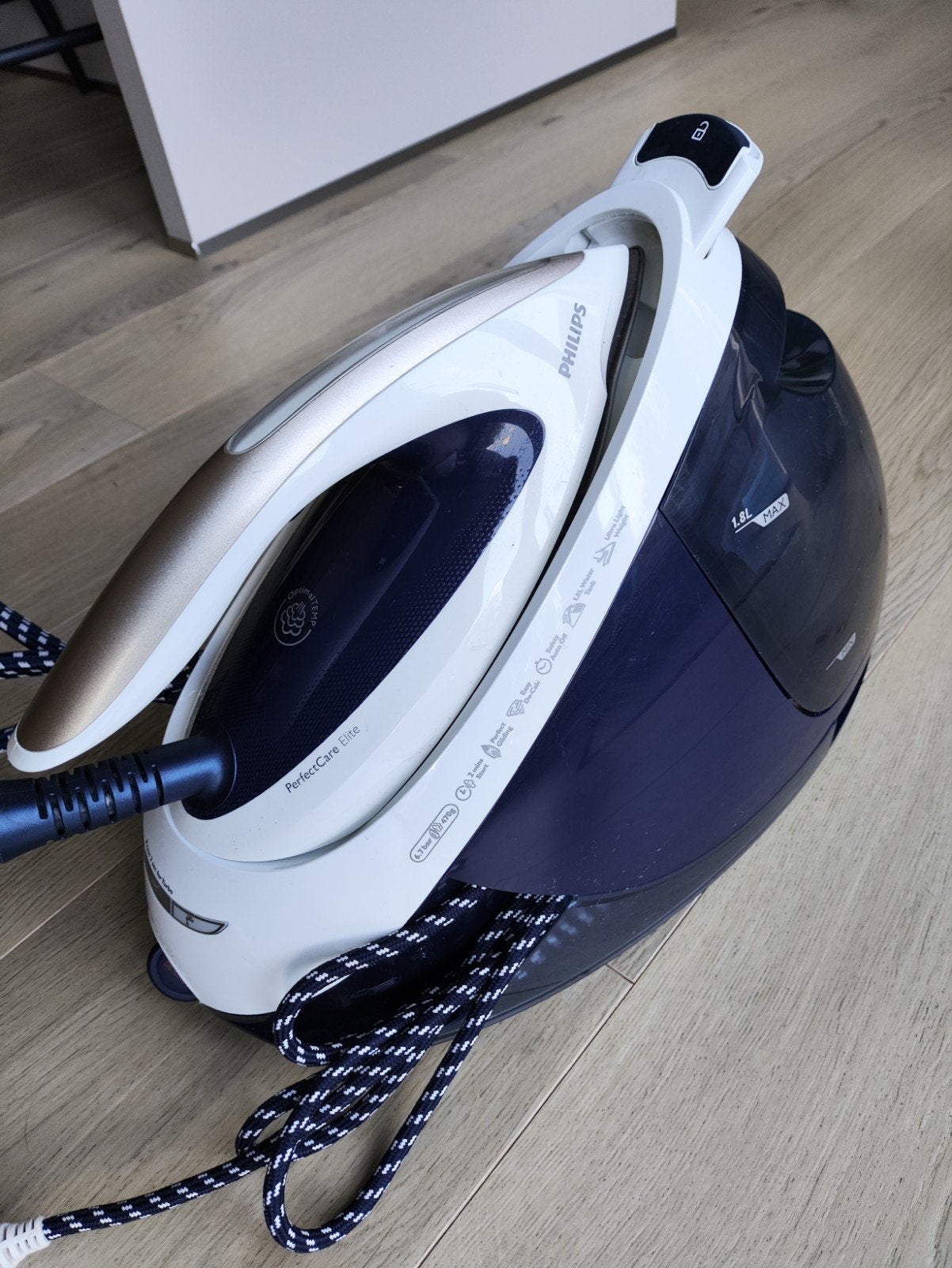 Philips PerfectCare Elite Stoomgenerator GC9630/20, Ophalen of Verzenden, Gebruikt, Strijkijzer met snoer