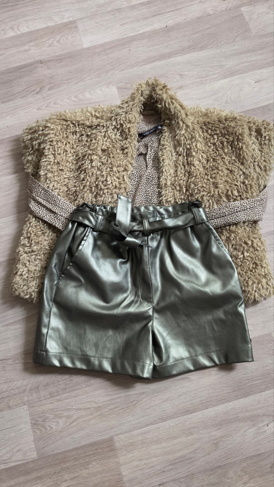 Like Flo herfst setje meisje olijf groen faux fur 146/152, Ophalen of Verzenden, Zo goed als nieuw, Meisje