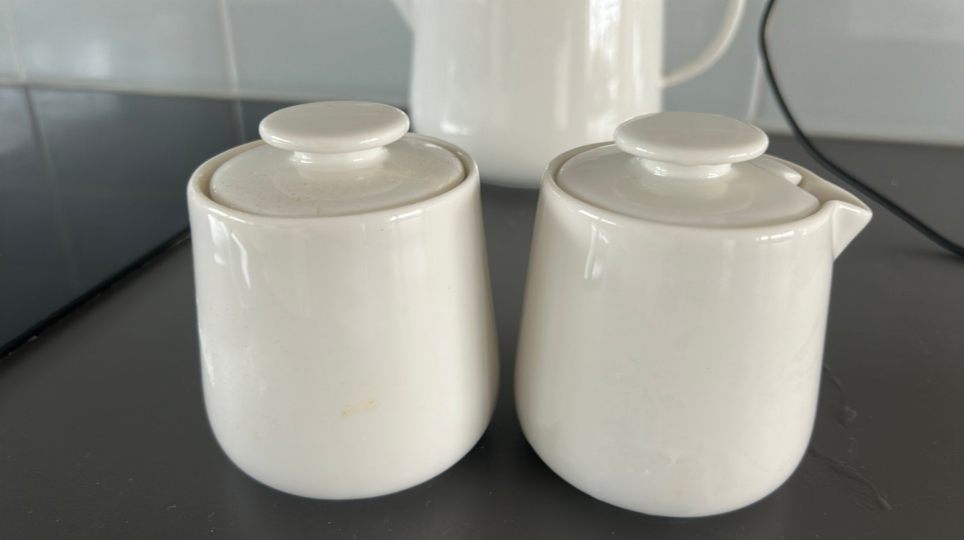 Koffieset suikerpot melkkannetje hema wit, Overige typen, Ophalen of Verzenden, Zo goed als nieuw, Overige stijlen
