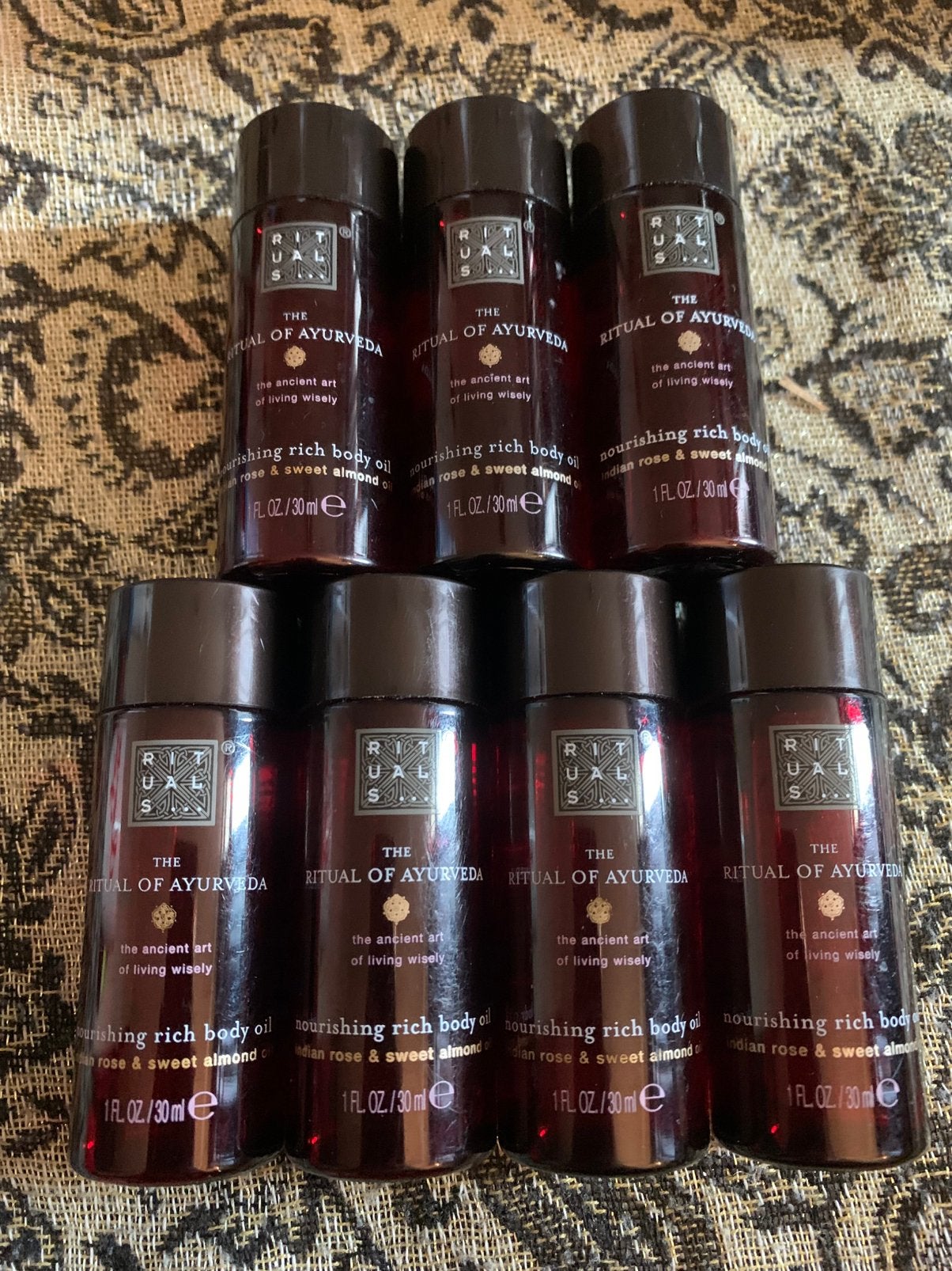 Rituals Ayurveda rich body oil 7x30ML, Ophalen of Verzenden, Nieuw, Bodylotion, Crème of Olie