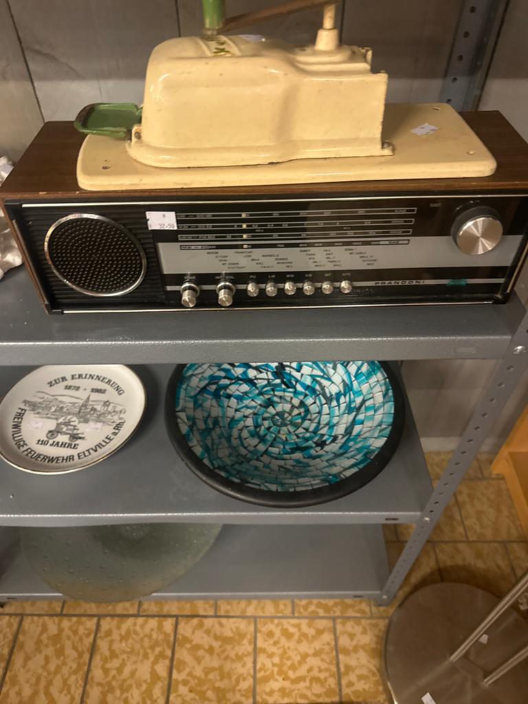 Vintage Brandoni Radio - Klassieke Ontvanger, Ophalen, Zo goed als nieuw, Radio, Kringloop de markt zeist