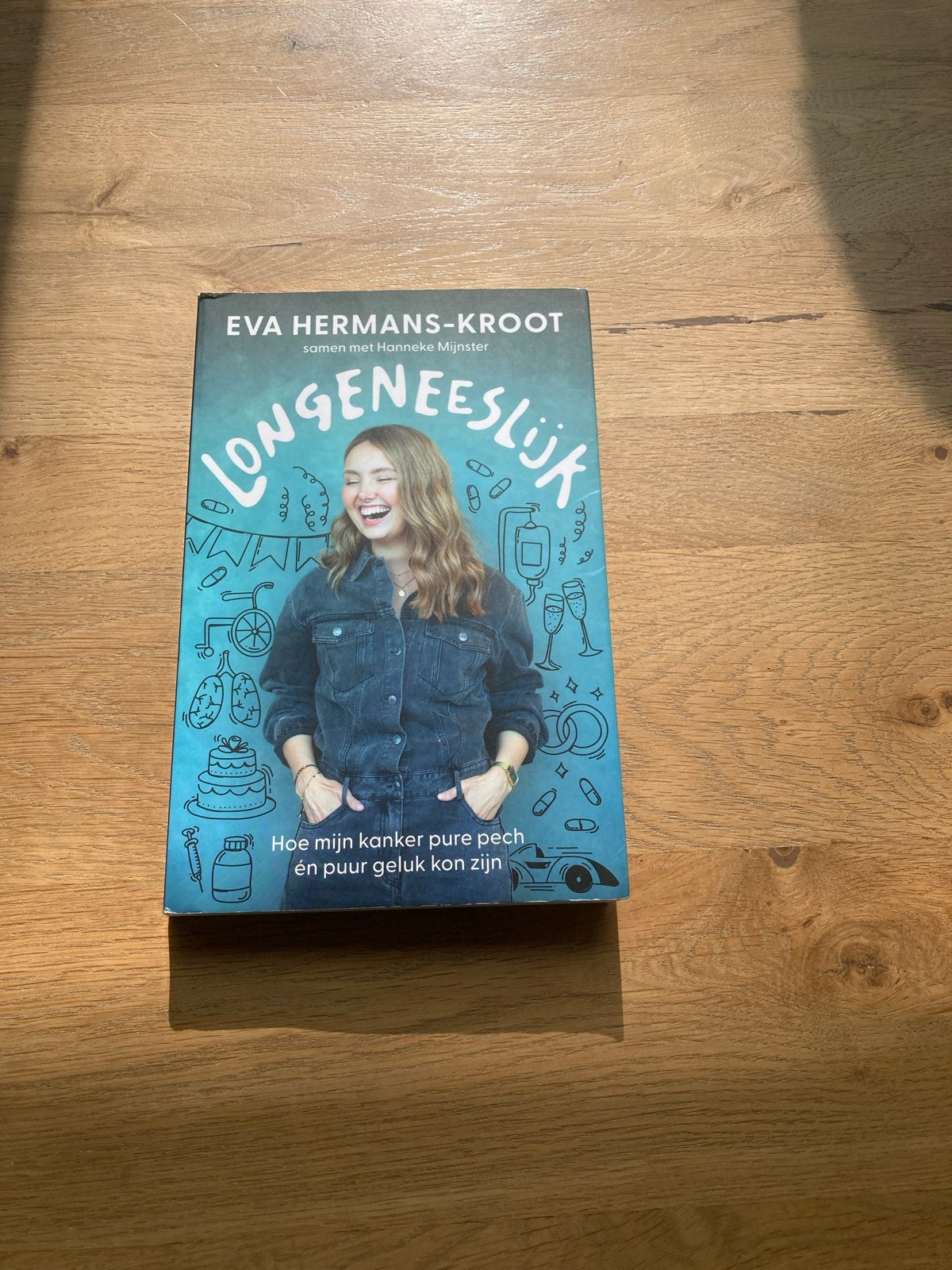 Longgeneeslijk - Eva Hermans-Kroot (Zo goed als nieuw), Ophalen of Verzenden, Zo goed als nieuw, Overige