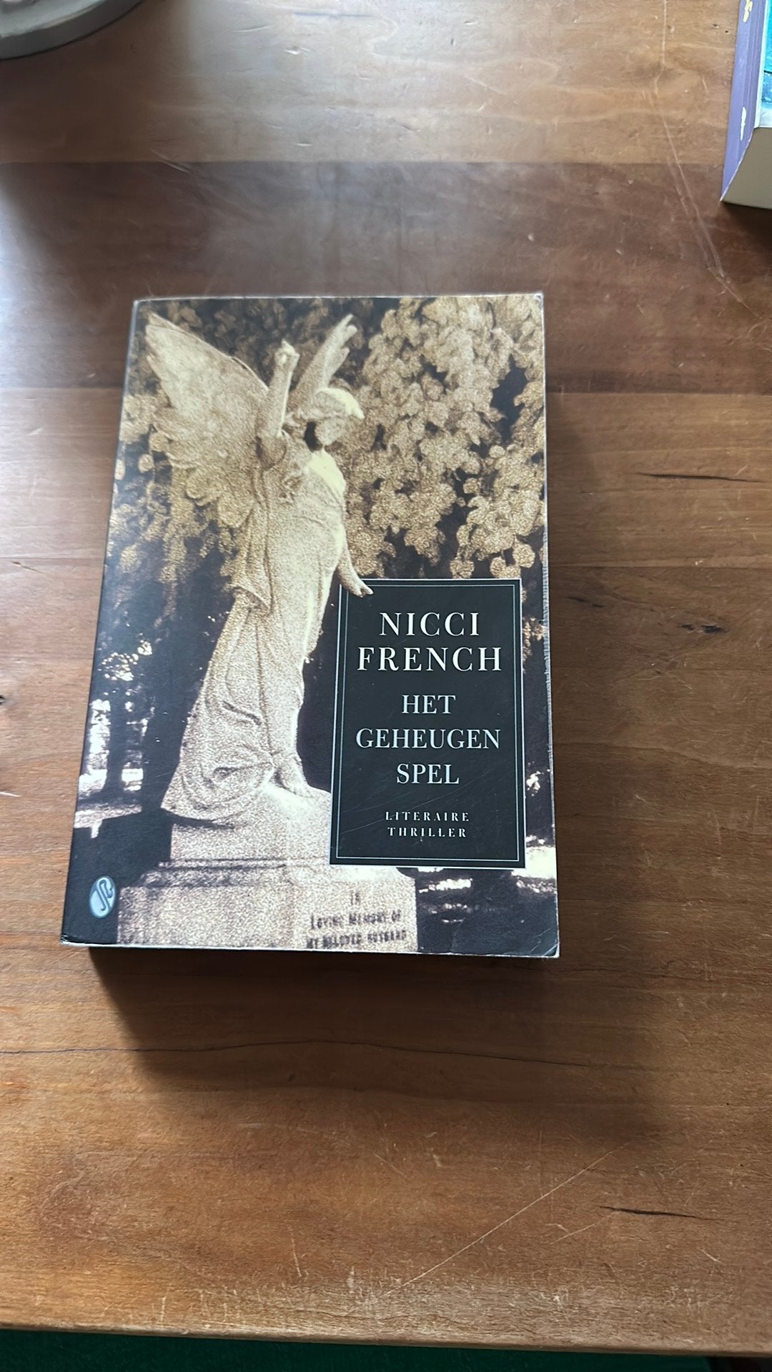 Nicci French - Midprice, Ophalen of Verzenden, Zo goed als nieuw, Nicci French