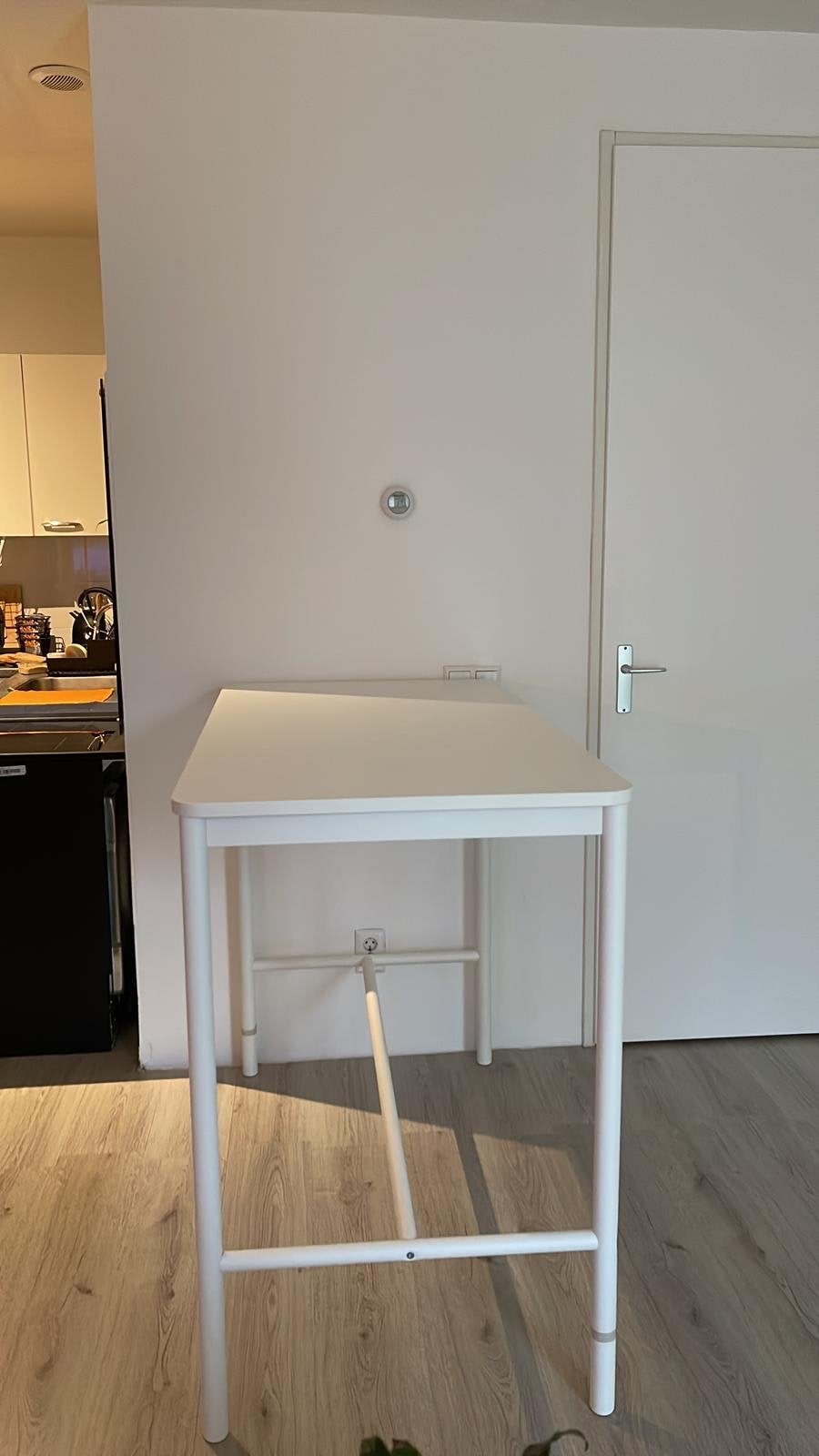 Witte bartafel, Ophalen, Zo goed als nieuw