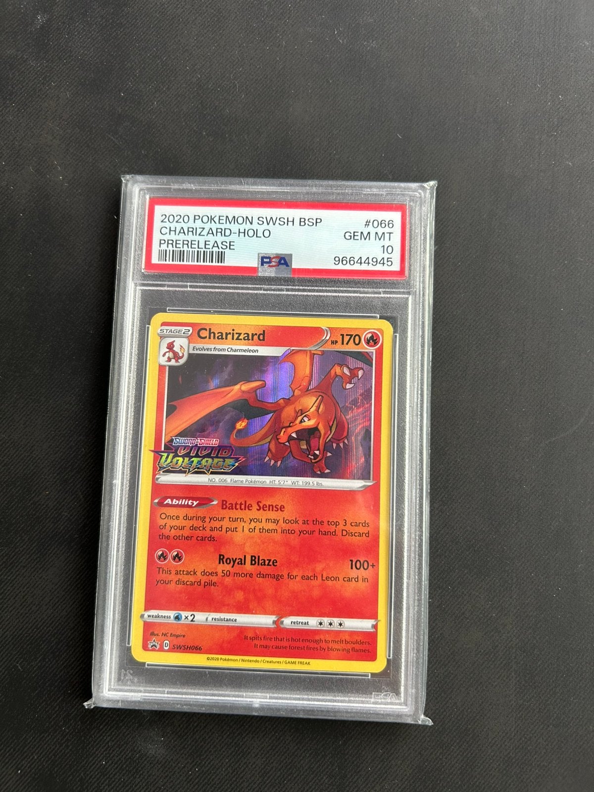 Charizard PSA10, Ophalen of Verzenden, Nieuw, Losse kaart, Foil