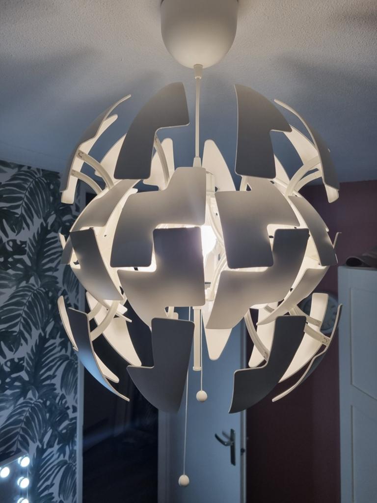 Hanglamp Ikea wit, Huis en Inrichting, Lampen | Hanglampen, Ophalen of Verzenden, Zo goed als nieuw, Minder dan 50 cm