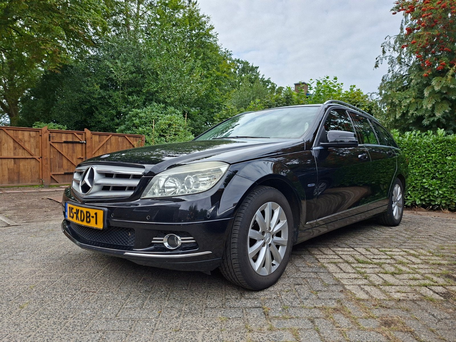 Mercedes-Benz C-Klasse 1.6 C180 Kompressor Zwart, Auto's, Mercedes-Benz, Achterwielaandrijving, Zwart, Handgeschakeld, Particulier