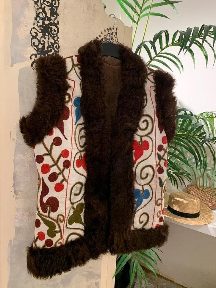 Vintage Afghaanse waistcoat M bohemian Suzani gilet, Bruin, Niet ingevuld, Ophalen of Verzenden, Zo goed als nieuw