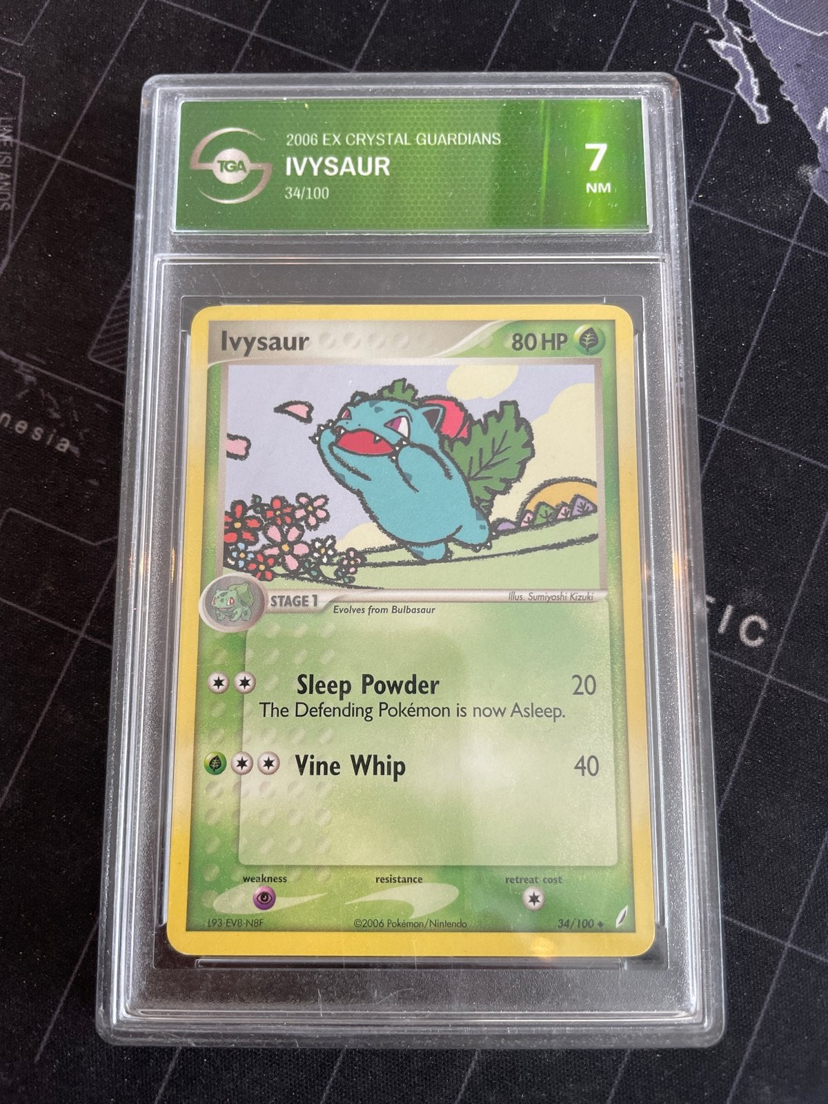 Ivysaur 2006 EX Crystal Guardians TGA Graded 7 NM Pokémon Ka, Ophalen of Verzenden, Zo goed als nieuw, Losse kaart