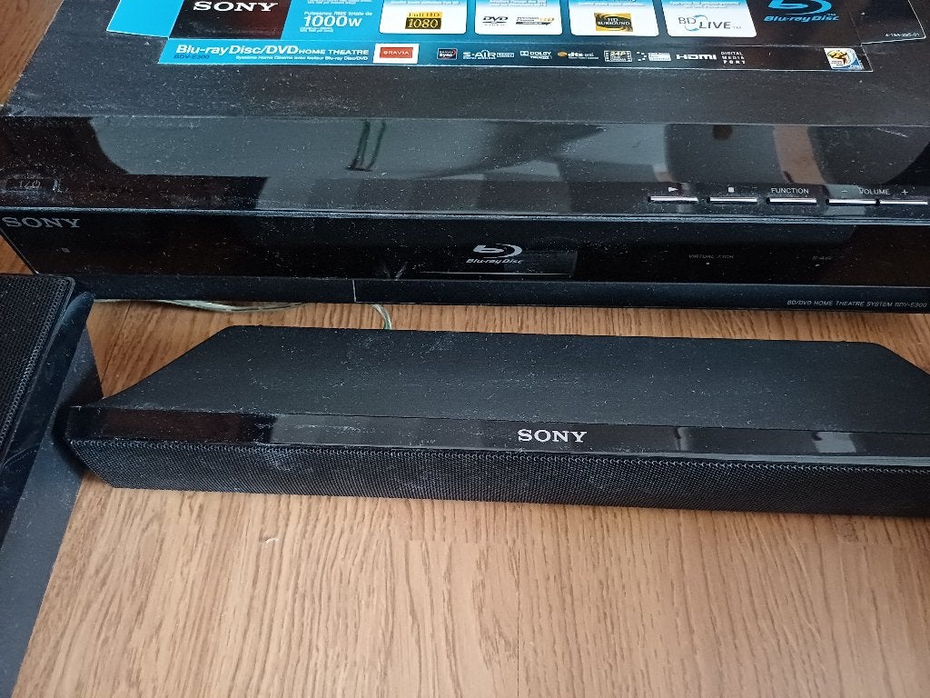 Sony Home cinema Set BDV-E300 werkend compleet., Audio, Tv en Foto, Home Cinema-sets, Ophalen, Gebruikt, Blu-ray-speler, 70 watt of meer
