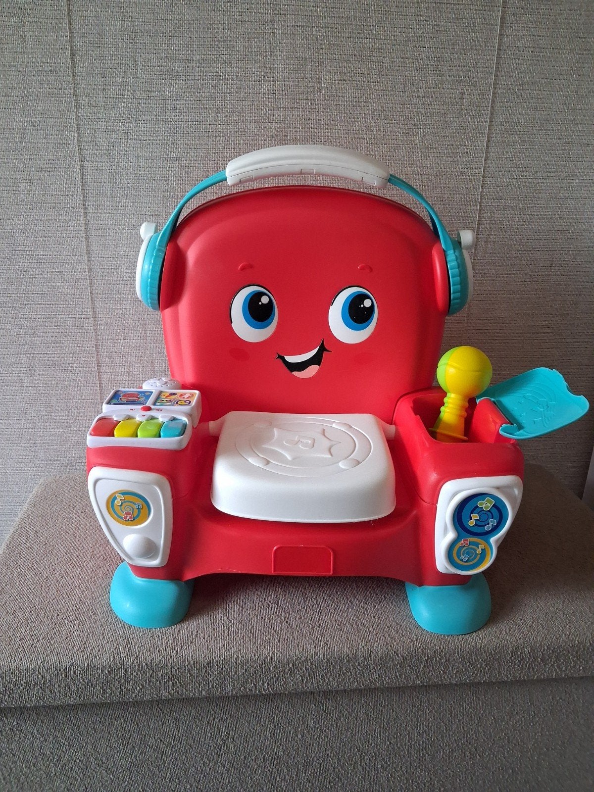 Clementoni Kinderstoel - Zing, Speel en Dans, Ophalen