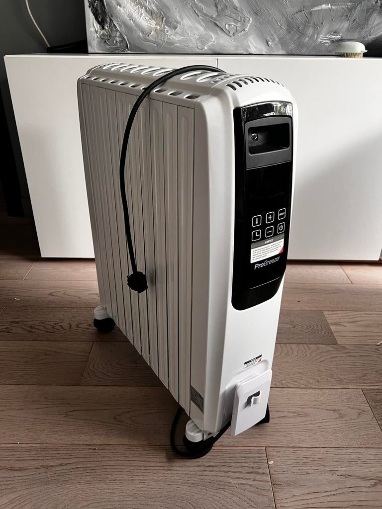 Pro Breeze 2500W Digitale Oliegevulde Radiator, Ophalen, 30 tot 80 cm, Gebruikt, Radiator