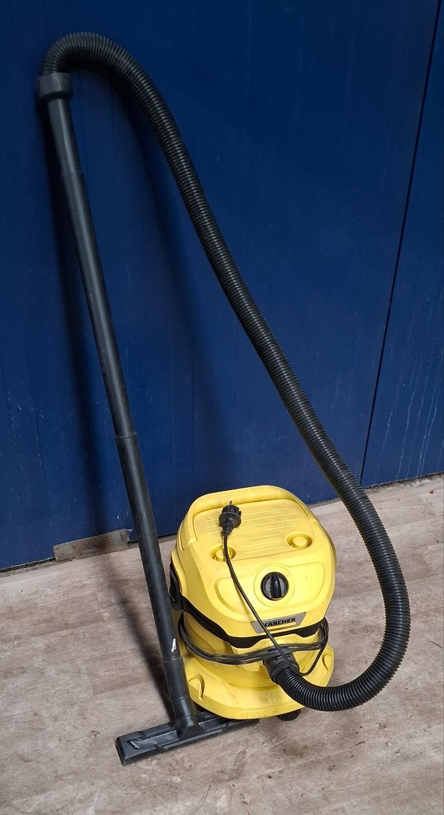 Kärcher WD 2 PLUS nat- en droogzuiger, Ophalen, Gebruikt, Waterstofzuiger