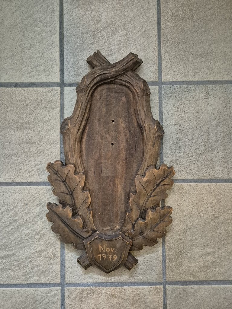 Black Forest Trofeeplank met Eiken Blad Decoratie, Ophalen of Verzenden, Gebruikt, Hert, Gewei of Kop