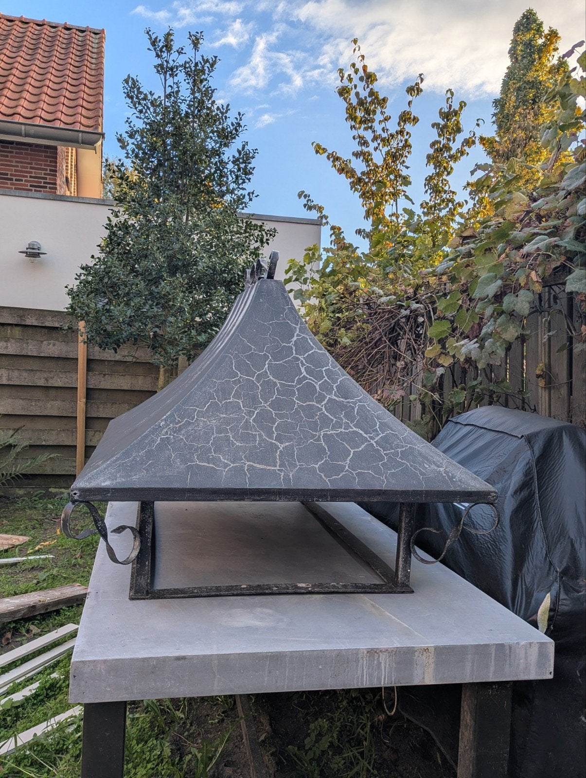 IJzeren schoorsteenkap - 147x98x90 cm, Doe-het-zelf en Verbouw, Ophalen, Gebruikt
