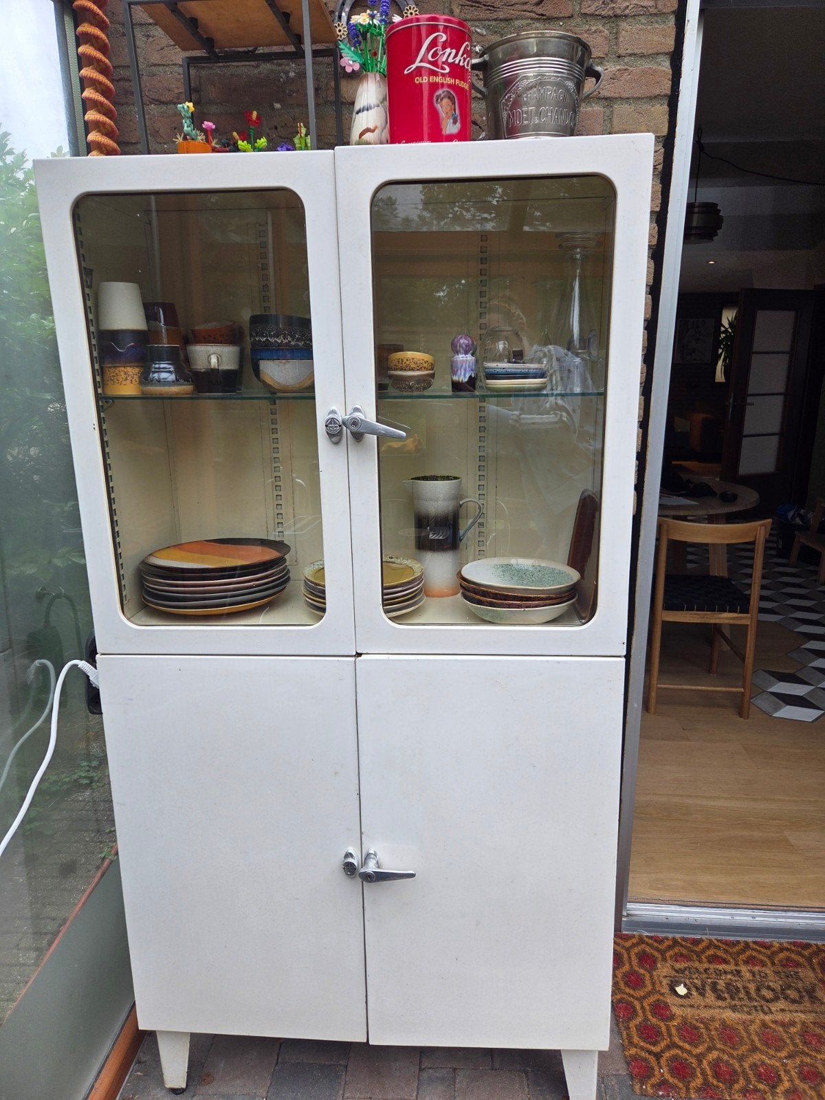 Vintage stalen apothekerskast / ziekenhuiskast, Antiek en Kunst, Ophalen of Verzenden