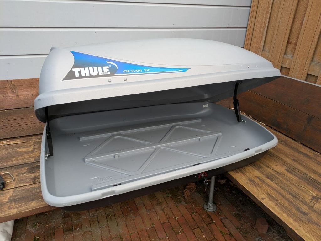 Te Huur: Thule Ocean 100 dakkoffer, Auto diversen, Ophalen, Gebruikt