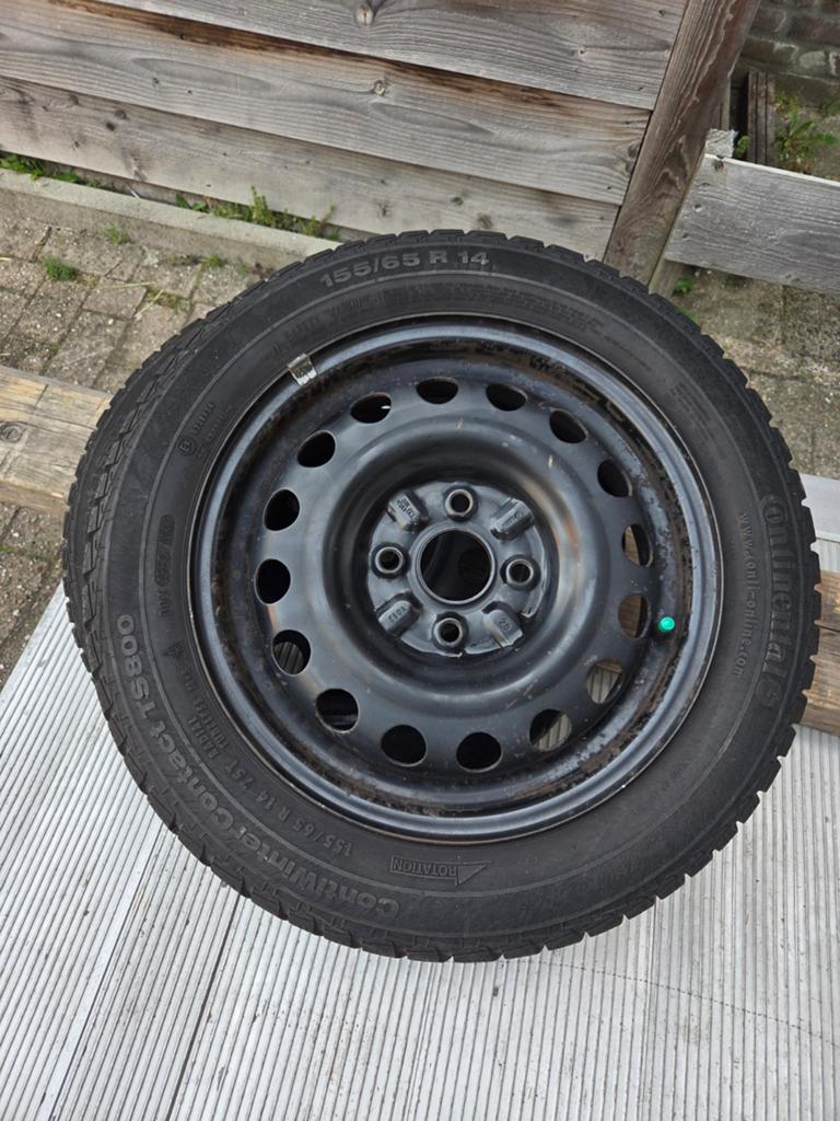 Continetal winterbanden + velgen 14" inch 4x100, Ophalen of Verzenden, Gebruikt
