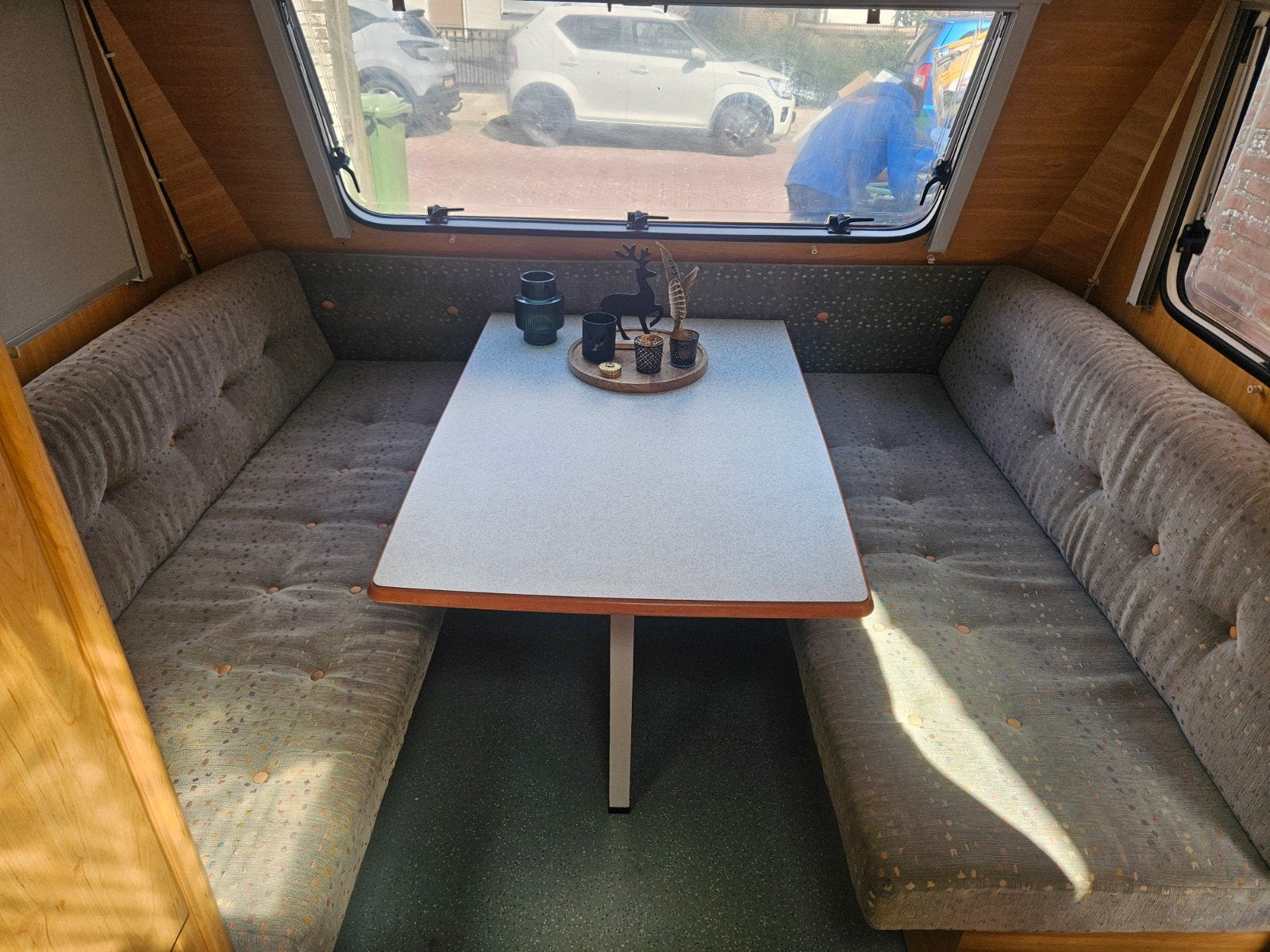 prachtige 4 persoons caravan, Rondzit, Particulier, Dethleffs, Tot en met 4