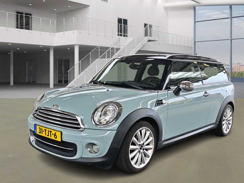 MINI Clubman 1.6 Cooper Chili * 31-TJT-6, Voorwielaandrijving, Euro 5, Gebruikt, 4 cilinders