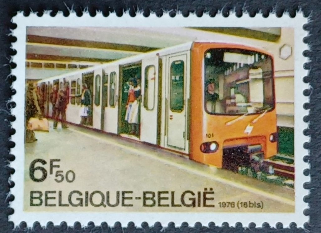 België 1976 - OBP 1826 - metrolijn te Brussel, Postzegels en Munten, Postzegels | Europa | België, Frankeerzegel, Ophalen of Verzenden