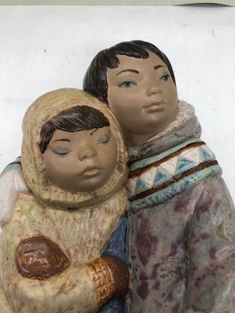 Lladro couple from the arctic Huerta 1972, Groep mensen, Ophalen of Verzenden, Handgemaakt, 20 - 50 cm