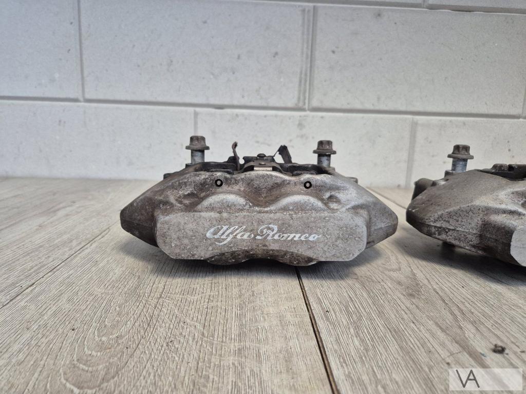 Remklauw set Brembo Alfa Romeo 159 / Brera / Giulietta €200, Gebruikt, -, -, Ophalen of Verzenden