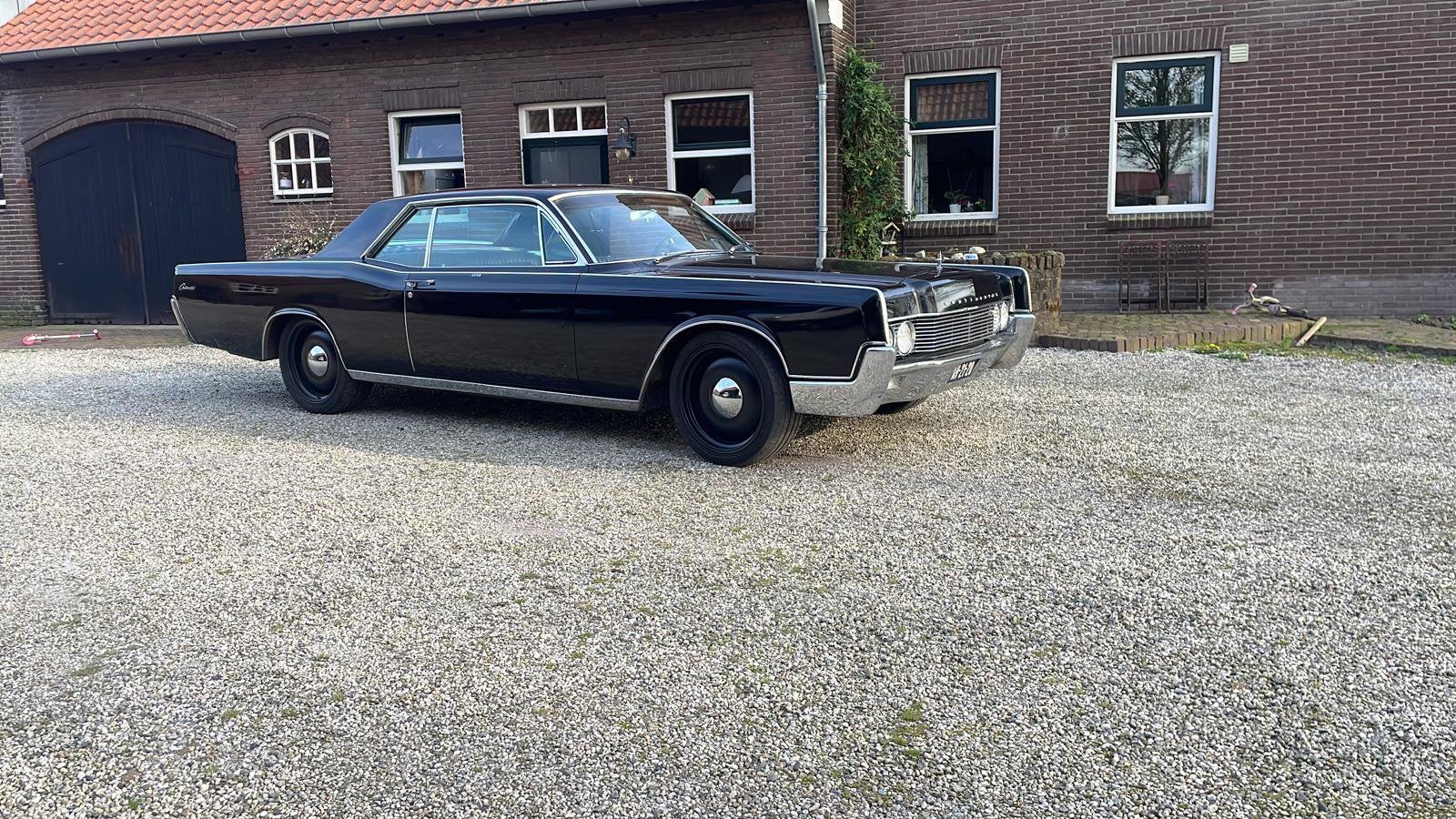 Lincoln Continental 1966 v8 oldtimer apk vrij, Auto's, Overige Auto's, Automaat, Achterwielaandrijving, Zwart, Leder