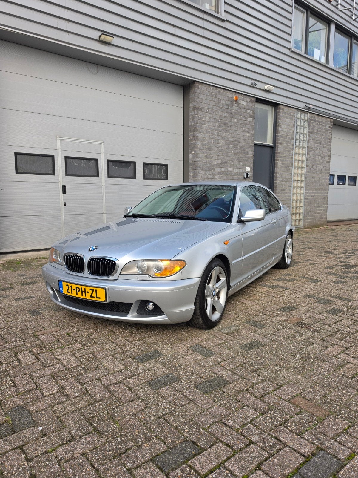 BMW 330Ci E46 Coupé 2004 | Rood leder | M-interieur | 6-bak, Handgeschakeld, Particulier, 1405 kg, 6 cilinders