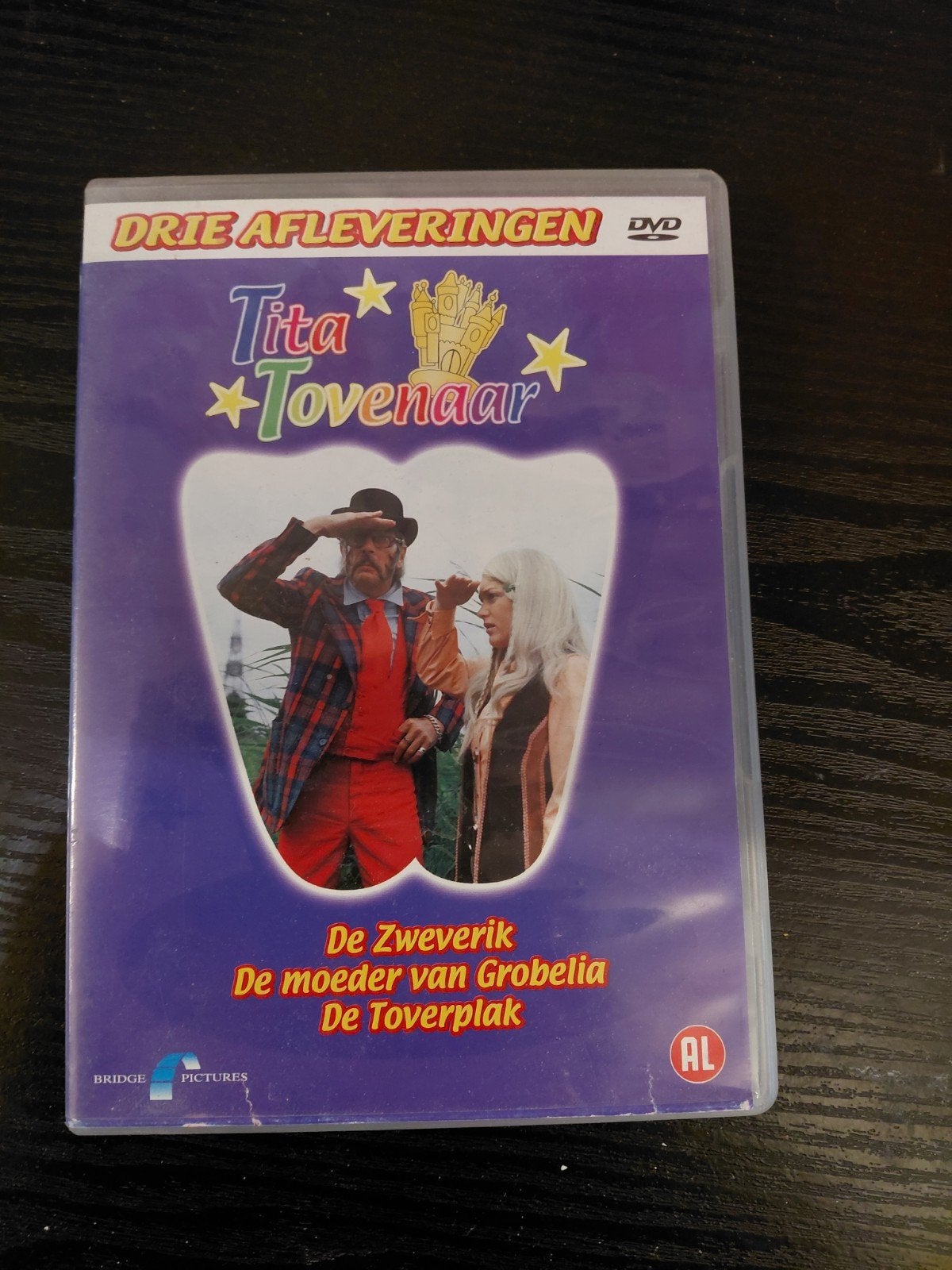 dvd Tita tovenaar, Cd's en Dvd's, Dvd's | Kinderen en Jeugd, Alle leeftijden, Ophalen of Verzenden, Zo goed als nieuw, Tv-serie