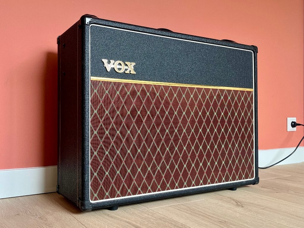 Vox AC15C2 Twin Custom – 15W – 2x12” Celestion Greenback, Muziek en Instrumenten, Ophalen, Zo goed als nieuw, Gitaar, Minder dan 50 watt